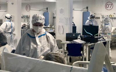Covid: in E-R oltre duemila casi e ancora 22 morti